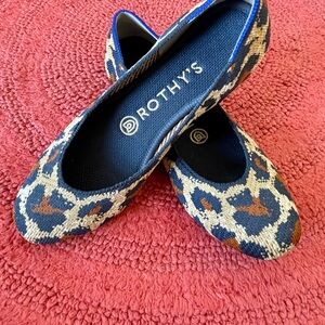 Rothy's Shoes | Navy Leopard Print Flats